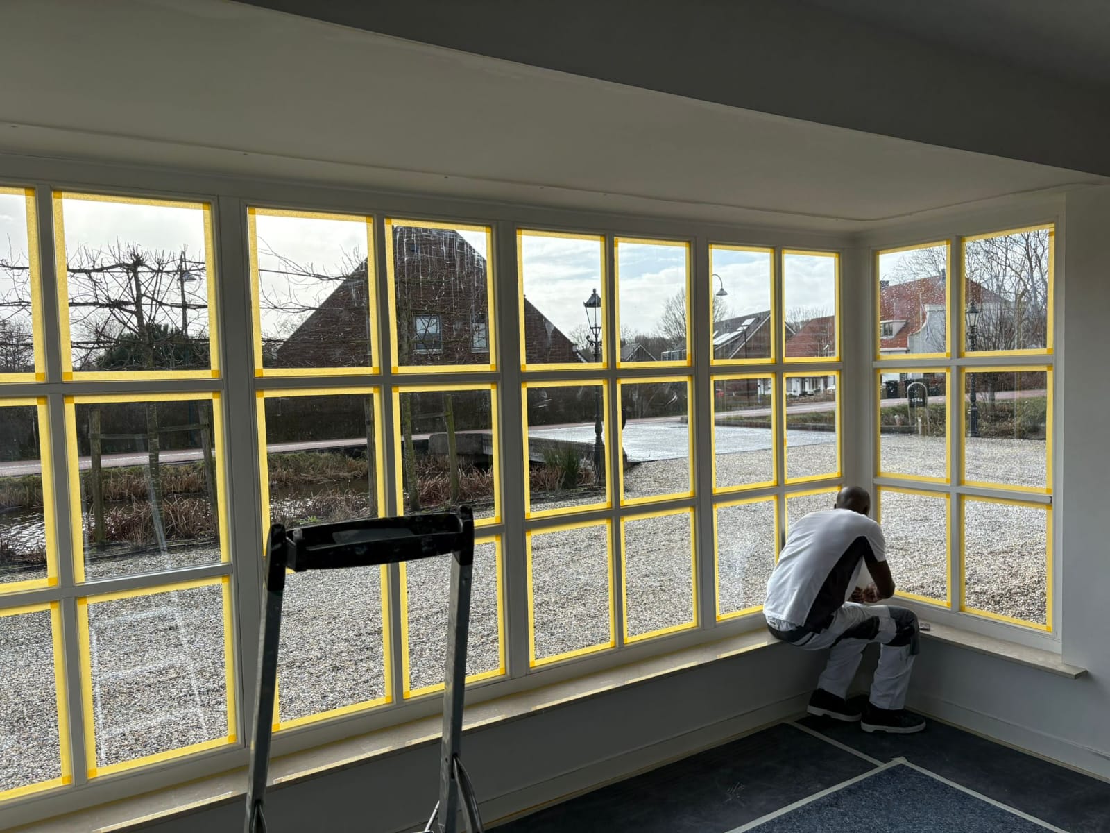 Schilder aan het werk